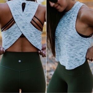 Lululemon Fast as Light Tank Top Estimated S/M Rare Heathered Gray